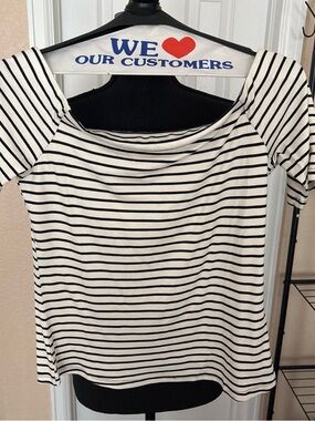 H&M Black & White Striped Short-Sleeve Women’s Tee